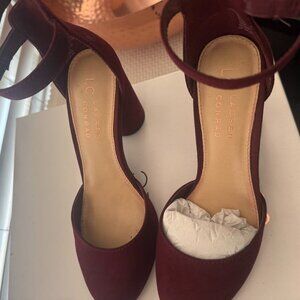 Women's block heel pump size 6